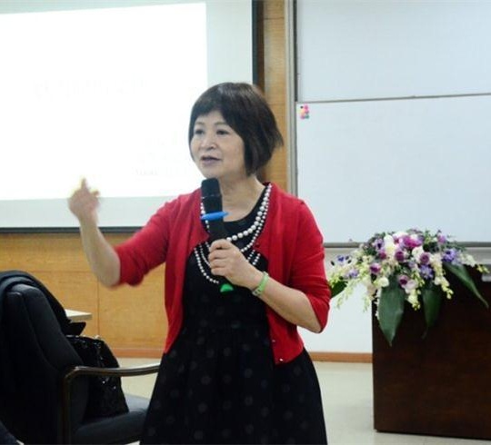 【博海課堂】做職業(yè)女性，秀亮麗人生 ——記馨然薈女性班《魅力職場女性》課程