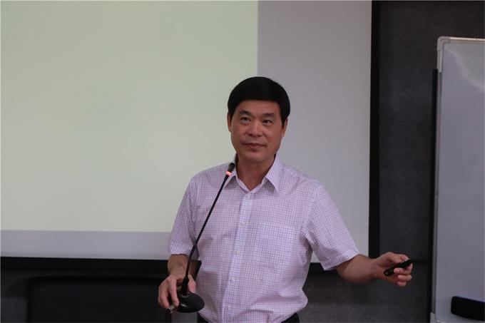 11091910_4626.jpg 11091910_4626.jpg