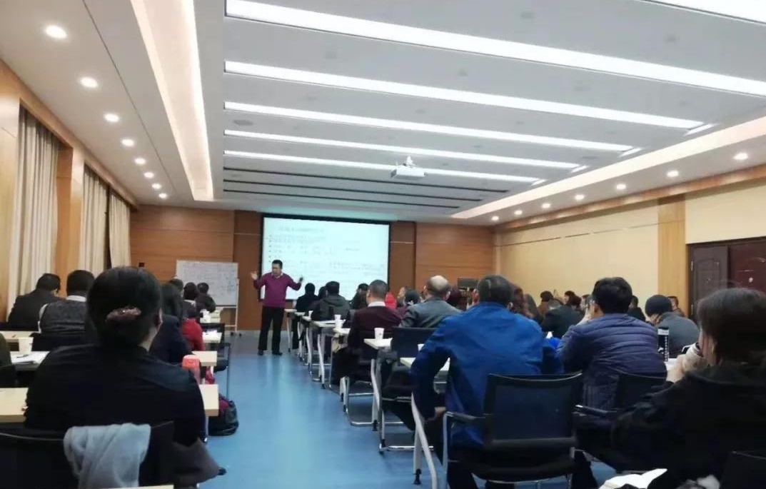 微信圖片_20181205152508_看圖王.jpg 微信圖片_20181205152508_看圖王.jpg