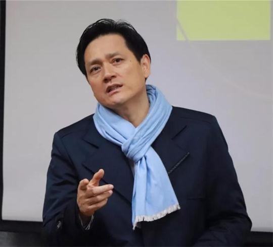 【課程回顧】探尋產(chǎn)業(yè)轉(zhuǎn)型升級新思路——《現(xiàn)代商業(yè)模式運(yùn)營創(chuàng)新》