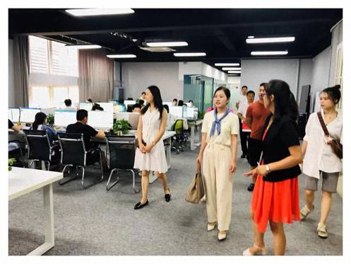 【企業(yè)走訪】博海國濟商學(xué)院武漢分院學(xué)員企業(yè)走訪——  坦誠相待，最真實的EMBA春季班158.jpg