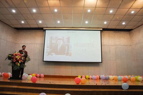 博海國(guó)濟(jì)商學(xué)院云南大學(xué)總裁26.27班結(jié)業(yè)典禮圓滿結(jié)束1083.jpg 博海國(guó)濟(jì)商學(xué)院云南大學(xué)總裁26.27班結(jié)業(yè)典禮圓滿結(jié)束1083.jpg