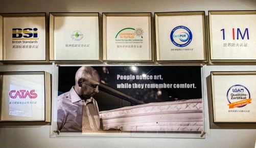 【企業(yè)走訪】云南大學(xué)總裁班學(xué)員——德合家進(jìn)口地板(廣福路店)473.jpg 【企業(yè)走訪】云南大學(xué)總裁班學(xué)員——德合家進(jìn)口地板(廣福路店)473.jpg