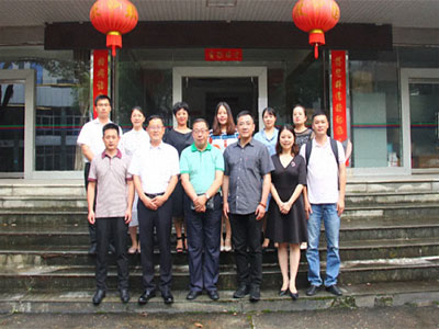 中國管理教育聯(lián)合會王體星會長、實(shí)戰(zhàn)派管理專家翟新兵教授、上海海事大學(xué)高航院副院長蘇豫教授到訪博海國濟(jì)商學(xué)院江西分院交流工作