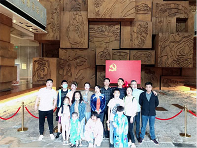 人文行走·攜手并肩——西交大繼教院CEO研修十一班銅川之旅