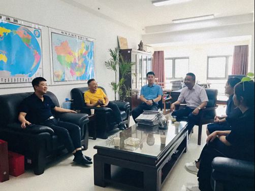 【企業(yè)走訪】——走訪陜西分院總裁14班學(xué)員企業(yè)陜西華海水利工程有限公司874.jpg 【企業(yè)走訪】——走訪陜西分院總裁14班學(xué)員企業(yè)陜西華海水利工程有限公司874.jpg