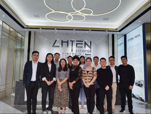 【企業(yè)走訪】——博海國(guó)濟(jì)商學(xué)院江西分院總裁73班高安地區(qū)標(biāo)桿企業(yè)學(xué)員走訪56.jpg 【企業(yè)走訪】——博海國(guó)濟(jì)商學(xué)院江西分院總裁73班高安地區(qū)標(biāo)桿企業(yè)學(xué)員走訪56.jpg