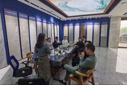 【企業(yè)走訪】——博海國(guó)濟(jì)商學(xué)院江西分院總裁73班高安地區(qū)標(biāo)桿企業(yè)學(xué)員走訪65.jpg 【企業(yè)走訪】——博海國(guó)濟(jì)商學(xué)院江西分院總裁73班高安地區(qū)標(biāo)桿企業(yè)學(xué)員走訪65.jpg