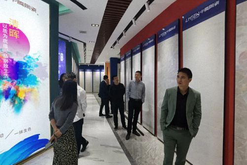 【企業(yè)走訪】——博海國(guó)濟(jì)商學(xué)院江西分院總裁73班高安地區(qū)標(biāo)桿企業(yè)學(xué)員走訪67.jpg 【企業(yè)走訪】——博海國(guó)濟(jì)商學(xué)院江西分院總裁73班高安地區(qū)標(biāo)桿企業(yè)學(xué)員走訪67.jpg