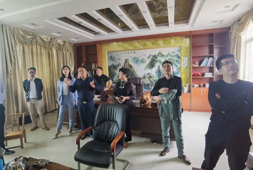 【企業(yè)走訪】——博海國(guó)濟(jì)商學(xué)院江西分院總裁73班高安地區(qū)標(biāo)桿企業(yè)學(xué)員走訪69.jpg 【企業(yè)走訪】——博海國(guó)濟(jì)商學(xué)院江西分院總裁73班高安地區(qū)標(biāo)桿企業(yè)學(xué)員走訪69.jpg