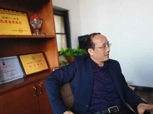 參觀房地產(chǎn)評估與經(jīng)紀(jì)會長單位——贛州教學(xué)點(diǎn)總裁22班師生走進(jìn)鼎信房地產(chǎn)212.jpg 參觀房地產(chǎn)評估與經(jīng)紀(jì)會長單位——贛州教學(xué)點(diǎn)總裁22班師生走進(jìn)鼎信房地產(chǎn)212.jpg