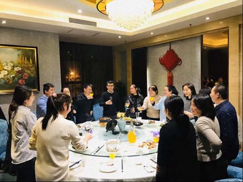 家人溫馨共聚，共續(xù)精彩未來---暨博海國濟(jì)商學(xué)院陜西分院活動晚宴0.jpg