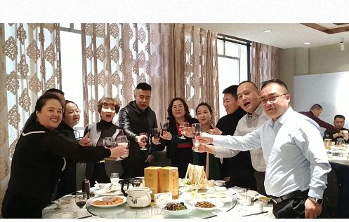 訪企業(yè) 增情誼 促交流——記博海國濟(jì)商學(xué)院陜西事業(yè)部學(xué)員企業(yè)陜西誠鑫消防科技有限公司喬遷之喜816.jpg