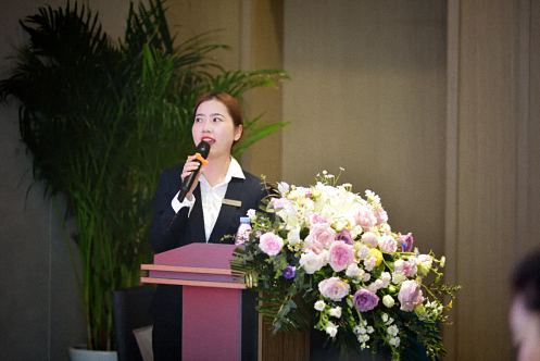 【開(kāi)學(xué)典禮】博海國(guó)濟(jì)?崇簡(jiǎn)人文教育中心企業(yè)家哲學(xué)智慧與歷史修養(yǎng)高級(jí)研修班第7期暨隆重開(kāi)班1310.jpg 【開(kāi)學(xué)典禮】博海國(guó)濟(jì)?崇簡(jiǎn)人文教育中心企業(yè)家哲學(xué)智慧與歷史修養(yǎng)高級(jí)研修班第7期暨隆重開(kāi)班1310.jpg