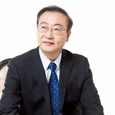 【教學(xué)預(yù)告】博海國濟(jì)商學(xué)院贛州教學(xué)點(diǎn)5月7-9日總裁班課程于寶剛教授《資本運(yùn)營》186.jpg 【教學(xué)預(yù)告】博海國濟(jì)商學(xué)院贛州教學(xué)點(diǎn)5月7-9日總裁班課程于寶剛教授《資本運(yùn)營》186.jpg