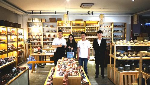 【企業(yè)走訪】——走訪云南分院總裁26班學(xué)員企業(yè)云南高航商貿(mào)有限公司307.jpg 【企業(yè)走訪】——走訪云南分院總裁26班學(xué)員企業(yè)云南高航商貿(mào)有限公司307.jpg