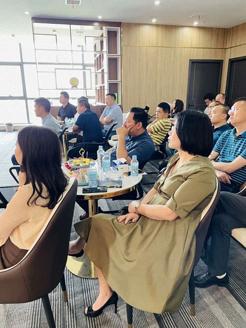 博海國(guó)濟(jì)商學(xué)院贛州教學(xué)點(diǎn)總裁班《資產(chǎn)配置》沙龍活動(dòng)圓滿結(jié)束527.jpg 博海國(guó)濟(jì)商學(xué)院贛州教學(xué)點(diǎn)總裁班《資產(chǎn)配置》沙龍活動(dòng)圓滿結(jié)束527.jpg