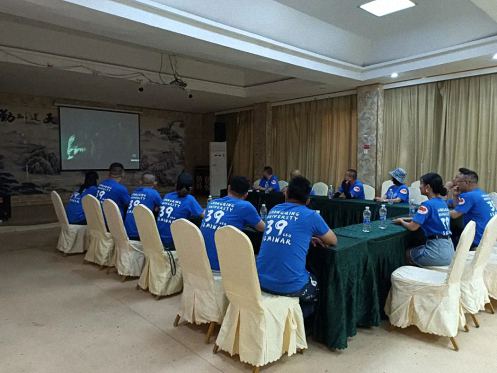 重慶分院高級工商管理研修39班 班級活動紀(jì)念中國共產(chǎn)黨100周年紅色勵志行1163.jpg