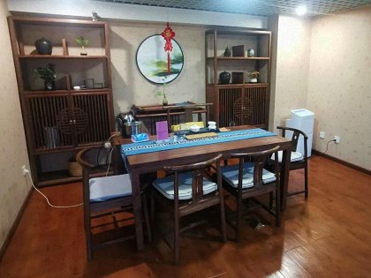 【企業(yè)走訪】——走訪云南新商界5班李德平同學(xué)企業(yè)——勐庫戎氏(云南雙江勐庫茶葉有限責(zé)任公司)280.jpg 【企業(yè)走訪】——走訪云南新商界5班李德平同學(xué)企業(yè)——勐庫戎氏(云南雙江勐庫茶葉有限責(zé)任公司)280.jpg