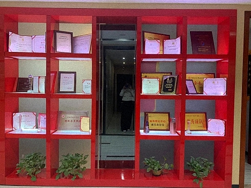 【企業(yè)走訪】——江西新商界83班琚冰同學所在單位江西瀛洪仁律師事務所736.jpg 【企業(yè)走訪】——江西新商界83班琚冰同學所在單位江西瀛洪仁律師事務所736.jpg