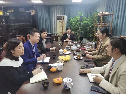 【企業(yè)走訪】——江西新商界校友單位江西好美控股旗下東方盛禮酒業(yè)有限公司321.jpg 【企業(yè)走訪】——江西新商界校友單位江西好美控股旗下東方盛禮酒業(yè)有限公司321.jpg