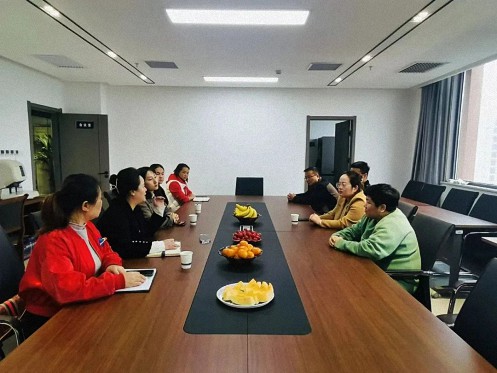 【企業(yè)走訪】——走訪西安CEO研修15班學員企業(yè)陜西秦宇實業(yè)集團有限公司499.jpg 【企業(yè)走訪】——走訪西安CEO研修15班學員企業(yè)陜西秦宇實業(yè)集團有限公司499.jpg