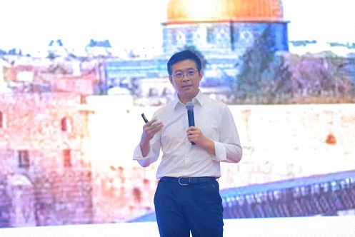 2023云南新商界企業(yè)創(chuàng)新發(fā)展專題報(bào)告暨全球商業(yè)哲學(xué)論壇·云南站 圓滿結(jié)束652.jpg 2023云南新商界企業(yè)創(chuàng)新發(fā)展專題報(bào)告暨全球商業(yè)哲學(xué)論壇·云南站 圓滿結(jié)束652.jpg