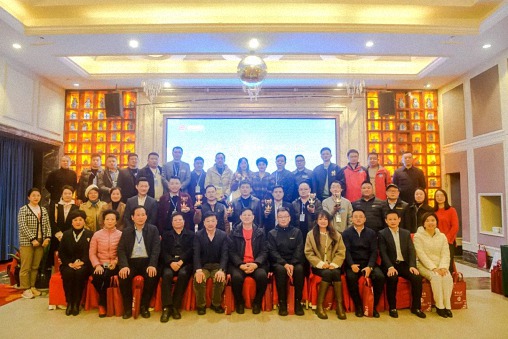 江西第一屆“博海杯”摜牌友誼賽暨新加坡國際大師杯(江西)賽區(qū)資格賽圓滿舉行2208.jpg 江西第一屆“博海杯”摜牌友誼賽暨新加坡國際大師杯(江西)賽區(qū)資格賽圓滿舉行2208.jpg