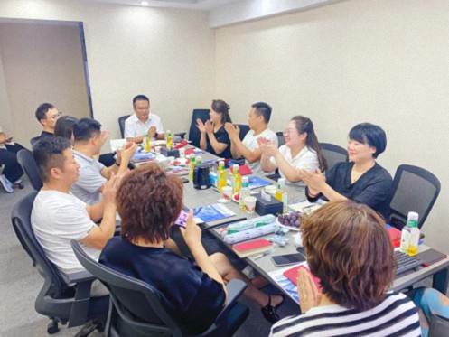 【企業(yè)走訪】——陜西CEO研修18班朱海林同學(xué)企業(yè)成都硅寶科技股份有限公司西安公司 1168.jpg 【企業(yè)走訪】——陜西CEO研修18班朱海林同學(xué)企業(yè)成都硅寶科技股份有限公司西安公司 1168.jpg