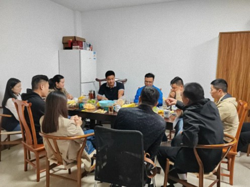 【企業(yè)走訪】——贛州新商界27班集體走訪華匯工程設(shè)計(jì)和南芳律師事務(wù)所 410.jpg 【企業(yè)走訪】——贛州新商界27班集體走訪華匯工程設(shè)計(jì)和南芳律師事務(wù)所 410.jpg