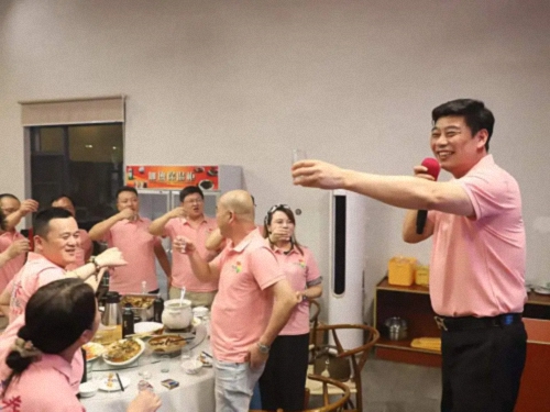 一年一輩子 我們最快樂-贛州新商界贛州10班十二周年慶活動(dòng)圓滿舉行1816.jpg 一年一輩子 我們最快樂-贛州新商界贛州10班十二周年慶活動(dòng)圓滿舉行1816.jpg